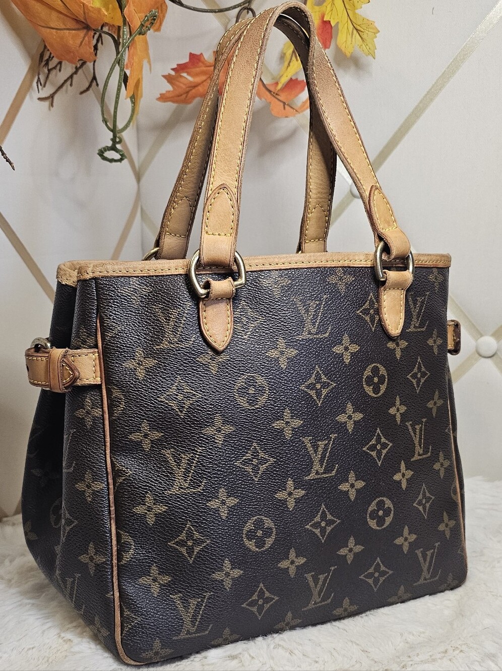Louis Vuitton Monogram Batignolles PM tote.